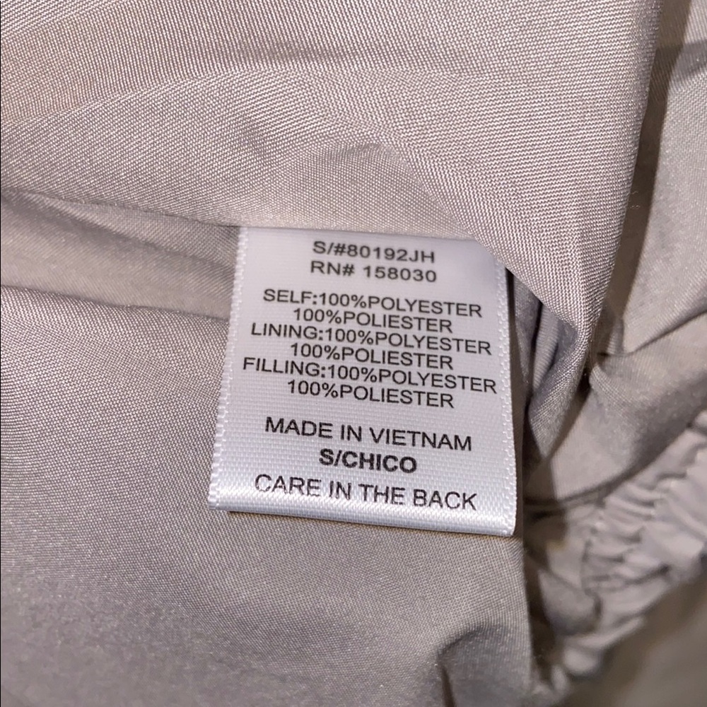 May Design Small Light Gray Quilted Cropped Puffer Jacket with High Collar - Picture 11 of 14